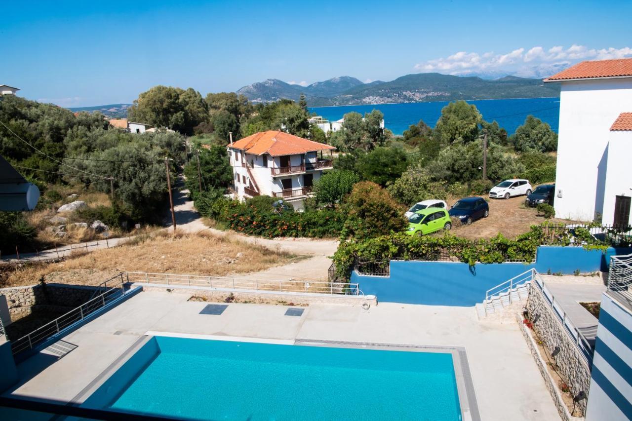 Blue House Luxury Apartment Никиана Экстерьер фото